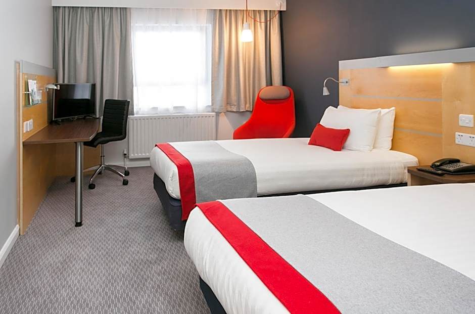 Holiday Inn Express Antrim By IHG