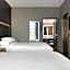 Embassy Suites by Hilton Charlotte Uptown