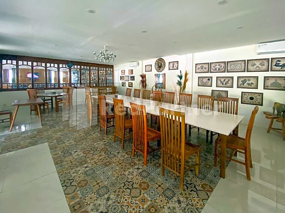 CBG INN RedPartner near Stasiun Solo Balapan