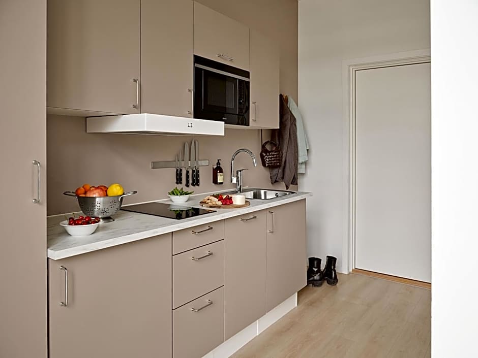 Flora Apartment Hotel