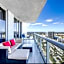 Stunning Penthouse Suite Waterfront 2BD 2BA