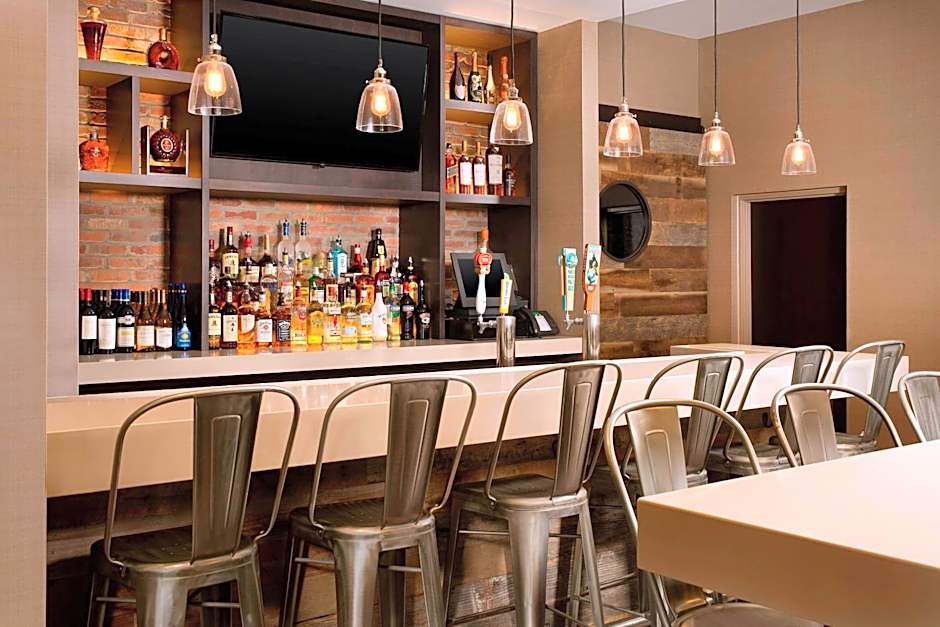 Four Points By Sheraton Jacksonville Beachfront