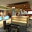Holiday Inn Express Hotel & Suites Quincy I-10 By IHG