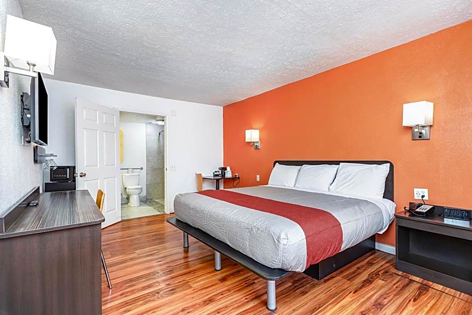 Relax Inn by OYO Columbus OH I 70