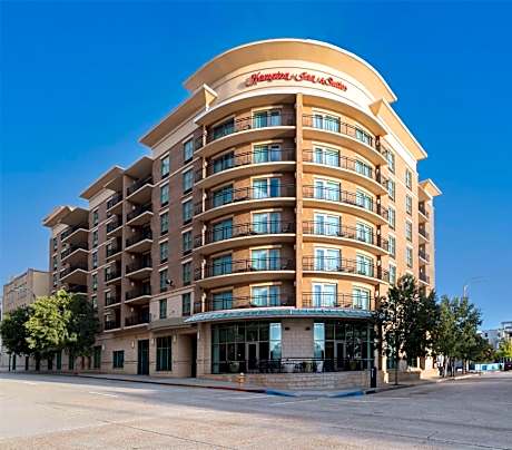 Hampton Inn By Hilton And Suites Baton Rouge