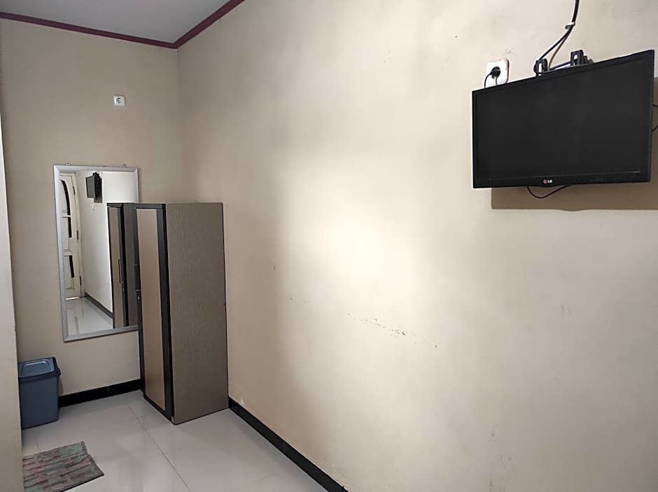 Hotel O Wisma Astukara Syariah Near Sejahtera Department Store Pinrang