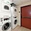Red Roof Inn & Suites Newnan