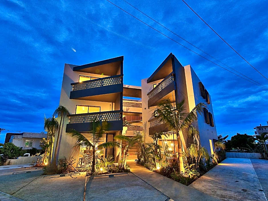 Yomitan Condhotel ND