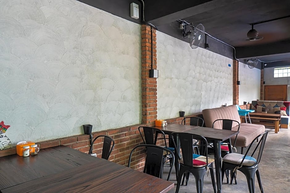 Super OYO 794 Ln 9 Bandung Guest House