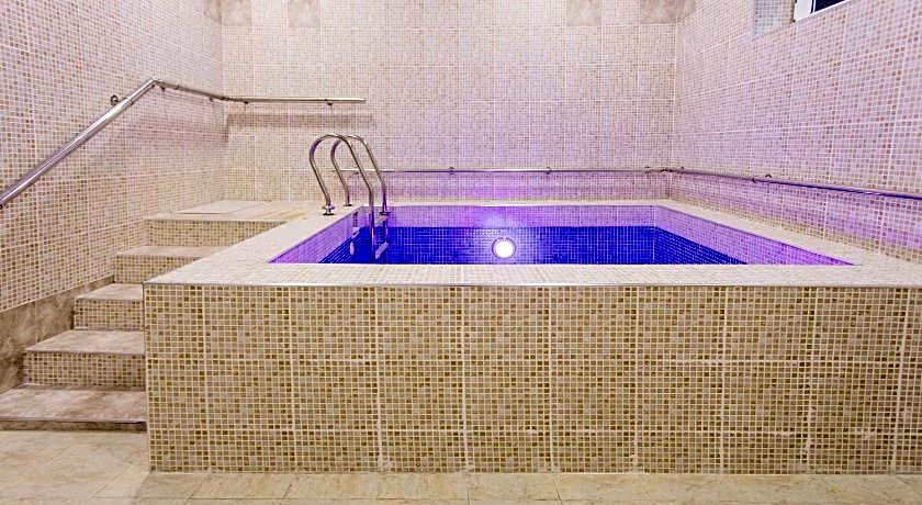 Gabrielle International Hotel
