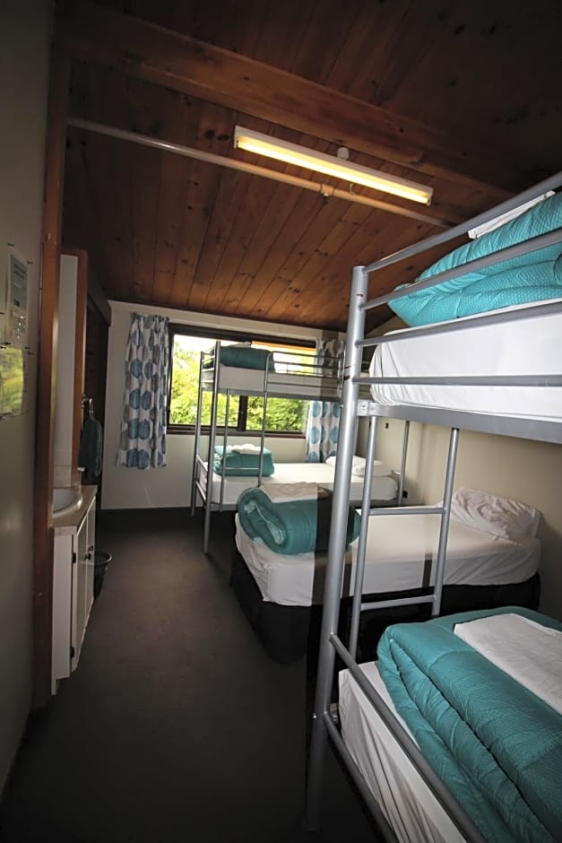 Sunflower Lodge Backpackers