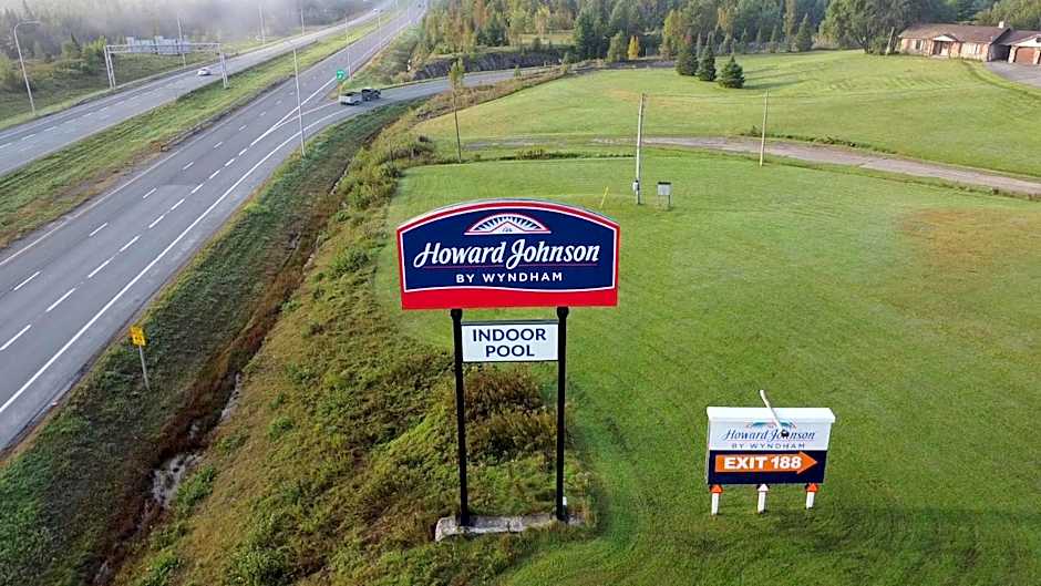 Howard Johnson by Wyndham Woodstock NB