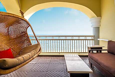 OCEAN FRONT BUTLER SUITE