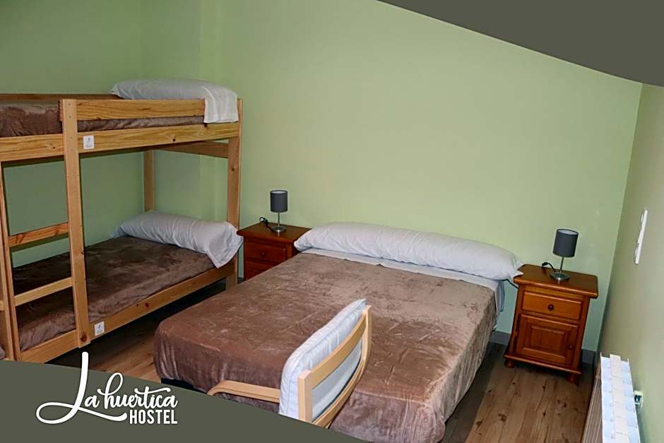 Hostel La Huertica