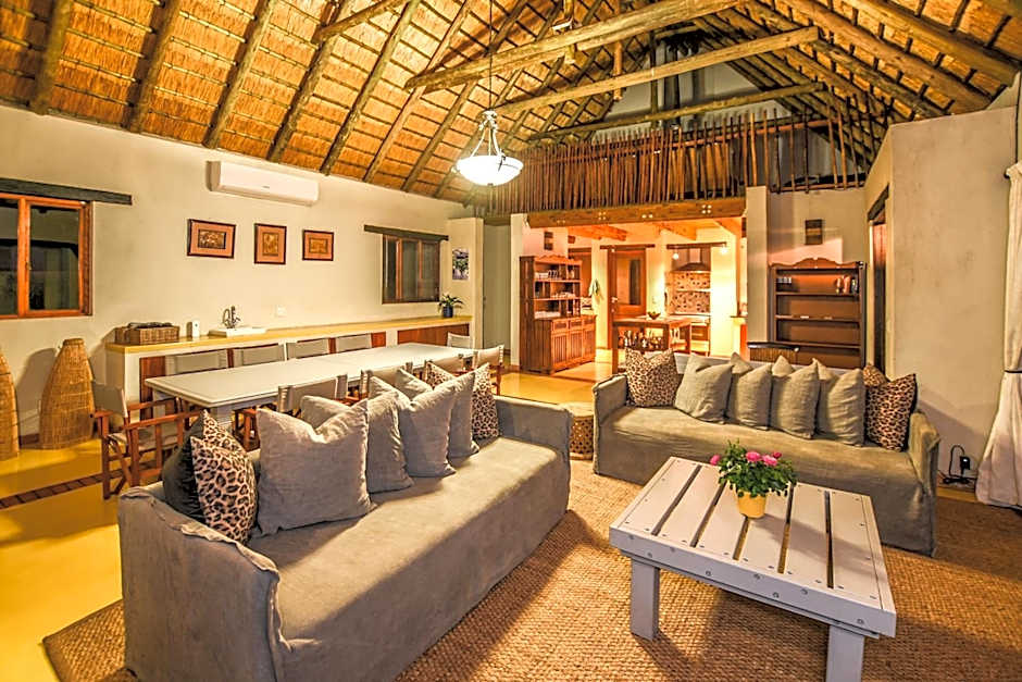 Leopard's Lair Bush Lodge