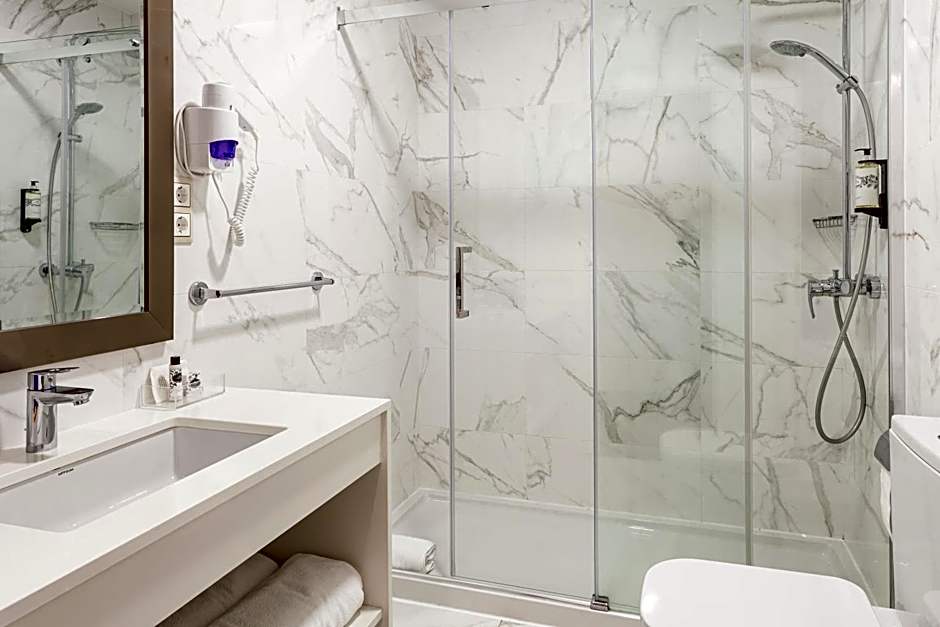 Hotel Lis Batalha Mestre Afonso Domingues