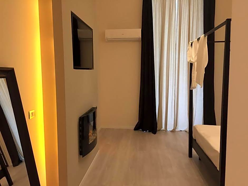 Gatto Bianco Duchessa