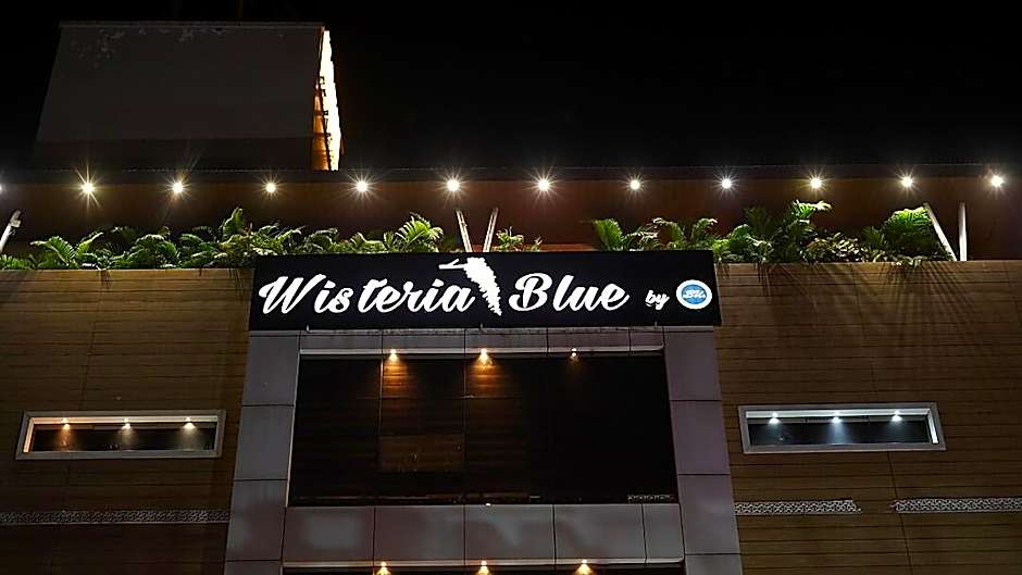 Hotel Wisteria blue