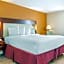 Days Inn & Suites by Wyndham Rocky Mount Golden East