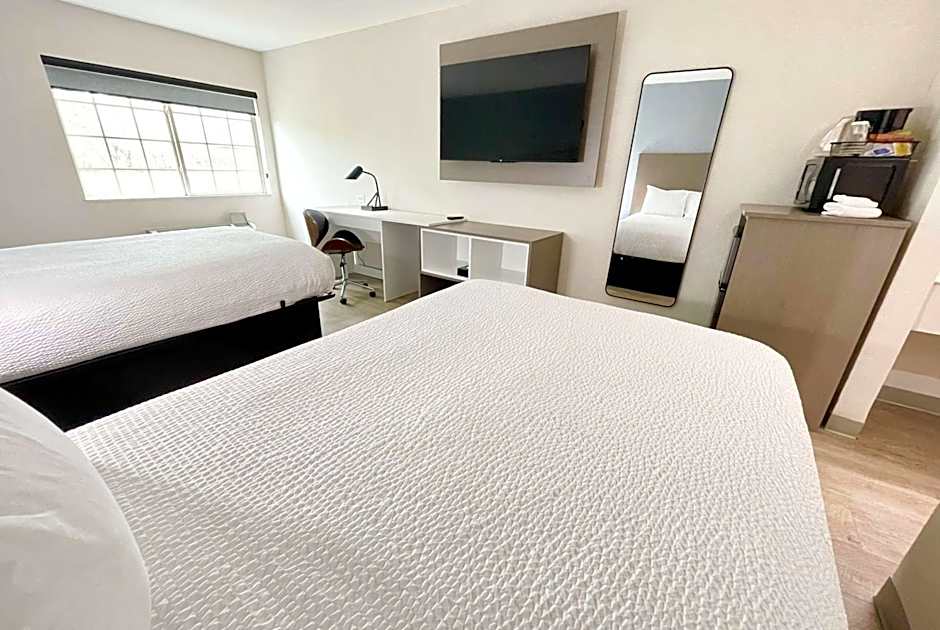 Days Inn by Wyndham Arlington