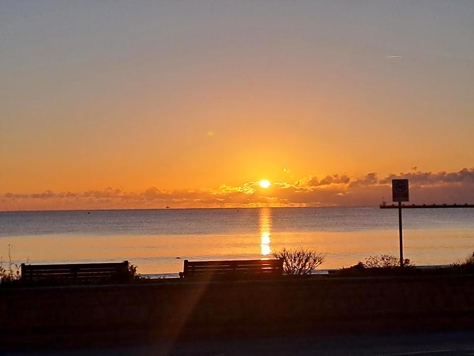 A MAIDEN REST