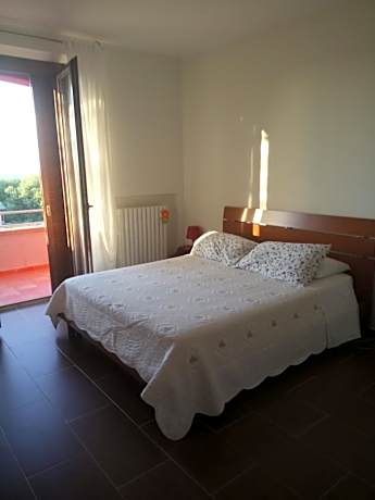 Quadruple Room with Private Bathroom