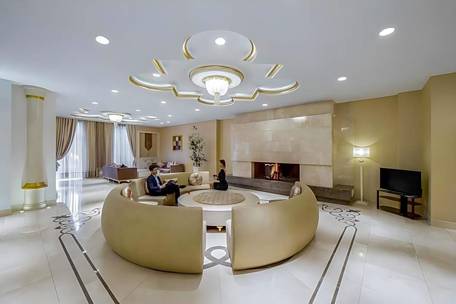 Qafqaz Riverside Hotel