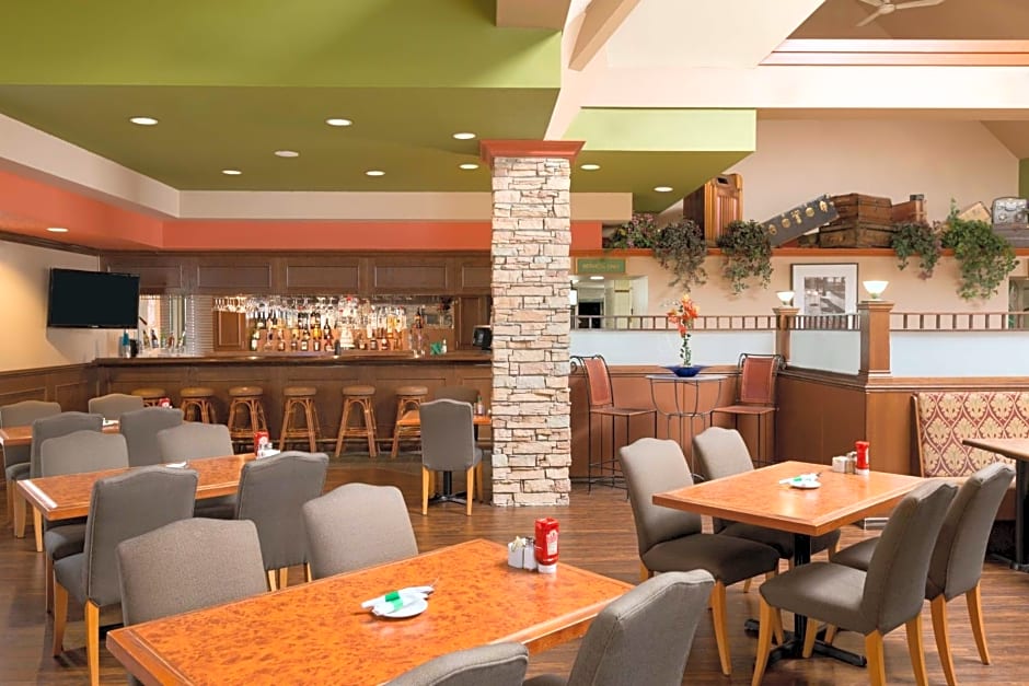 Travelodge by Wyndham Vancouver Airport