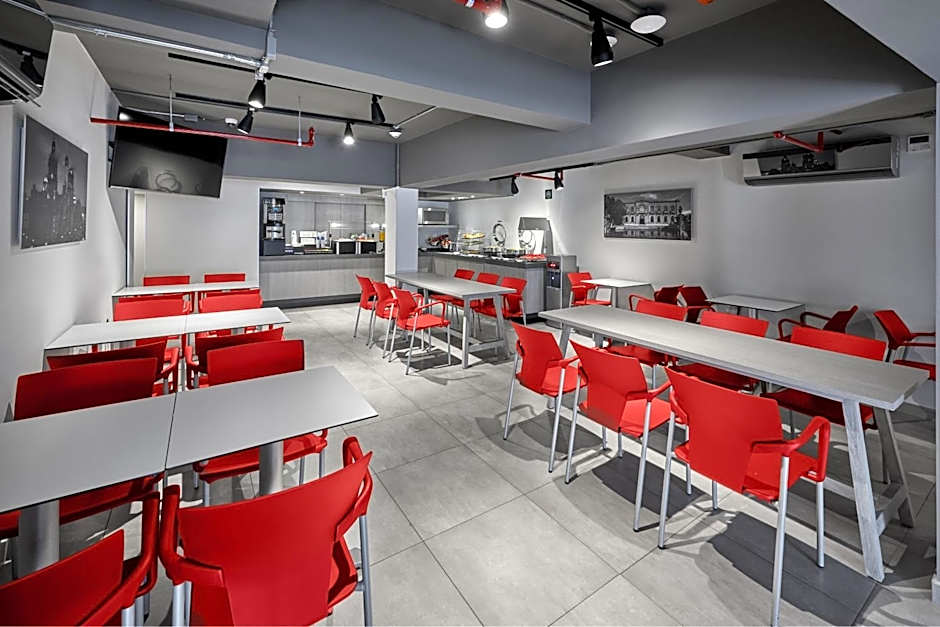 City Express Junior by Marriott Ciudad de México Sullivan