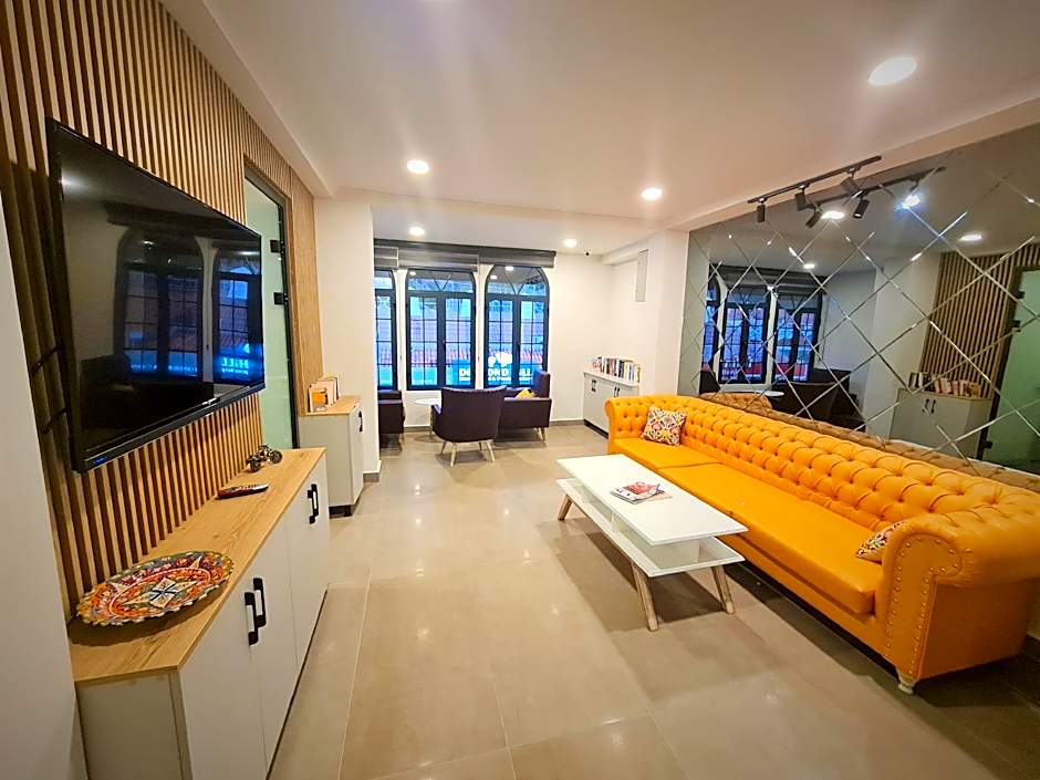 Tonoz Beach Hotel
