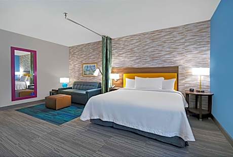 King Studio Suite - Non-Smoking