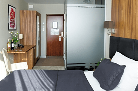Quadruple Room with Balcony