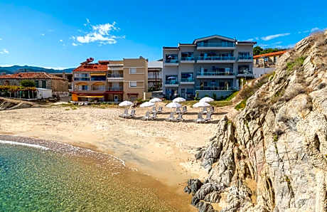 Almare Seaside Studios & Suites - Sarti Sithonia