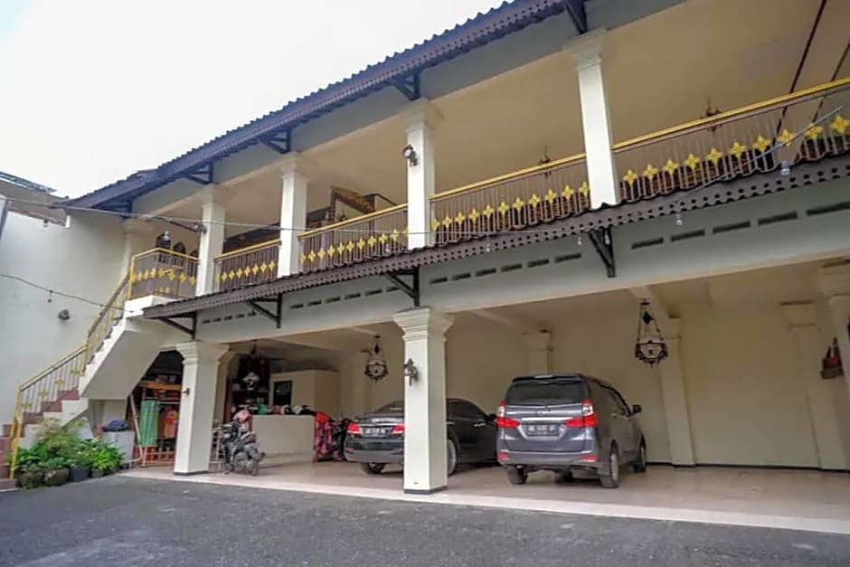 Cakra Homestay Solo Mitra RedDoorz
