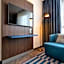 Holiday Inn - the niu, Keg Hamburg Ost by IHG