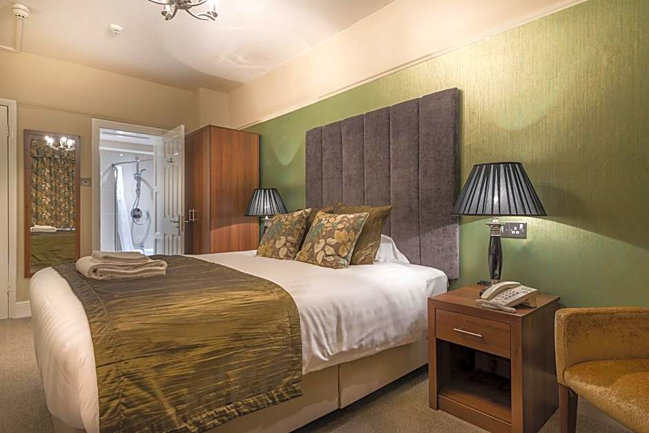 The Royal Oak Hotel