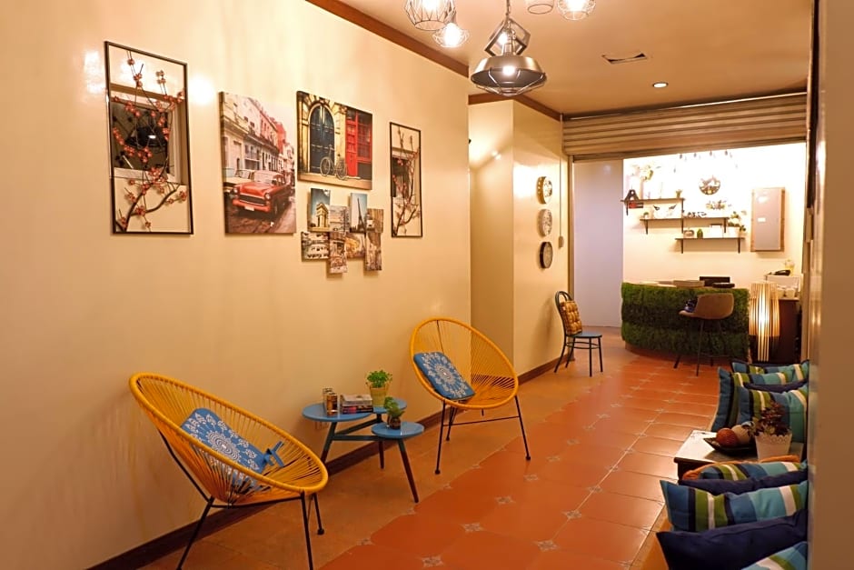 The Runway Inn - Mactan Cebu