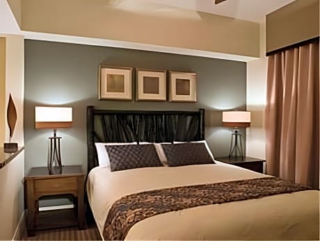 One Bedroom Deluxe