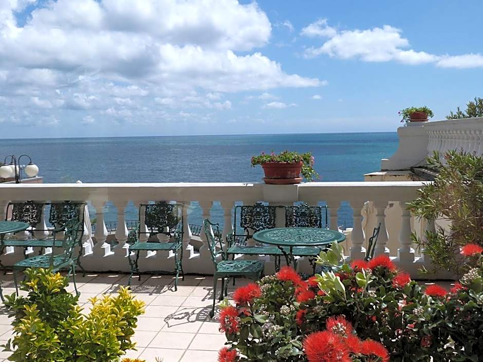 Excelsior Palace Hotel