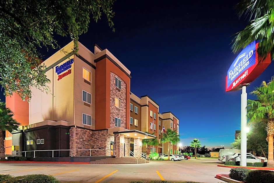 Fairfield Inn & Suites by Marriott Houston Hobby Airport