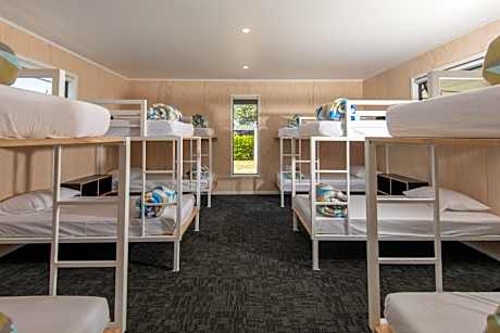One-Bedroom Bungalow