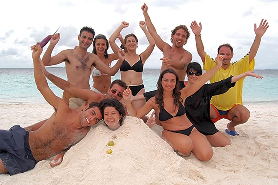 Adaaran Select Meedhupparu