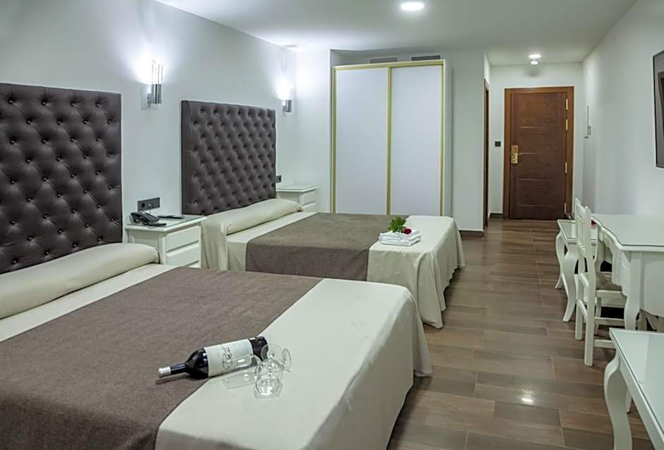 Hotel Julián