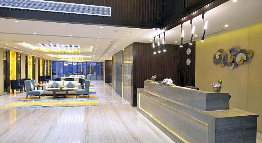 Naviti Warwick Dammam