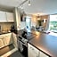 Stunning Views Best location in Hilo 2BR modern Condo