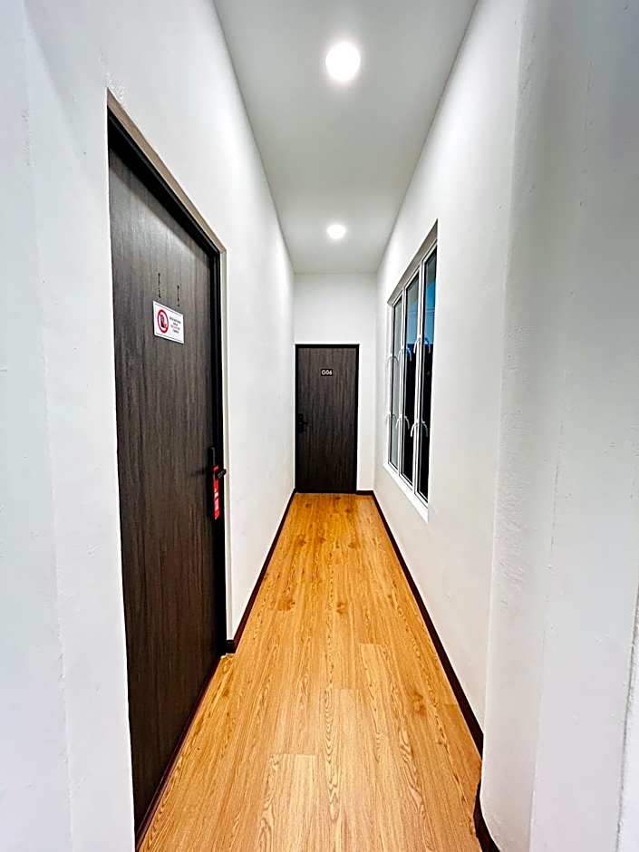 LESTARI INN RESIDENCE