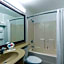 Microtel Inn & Suites by Wyndham Raton