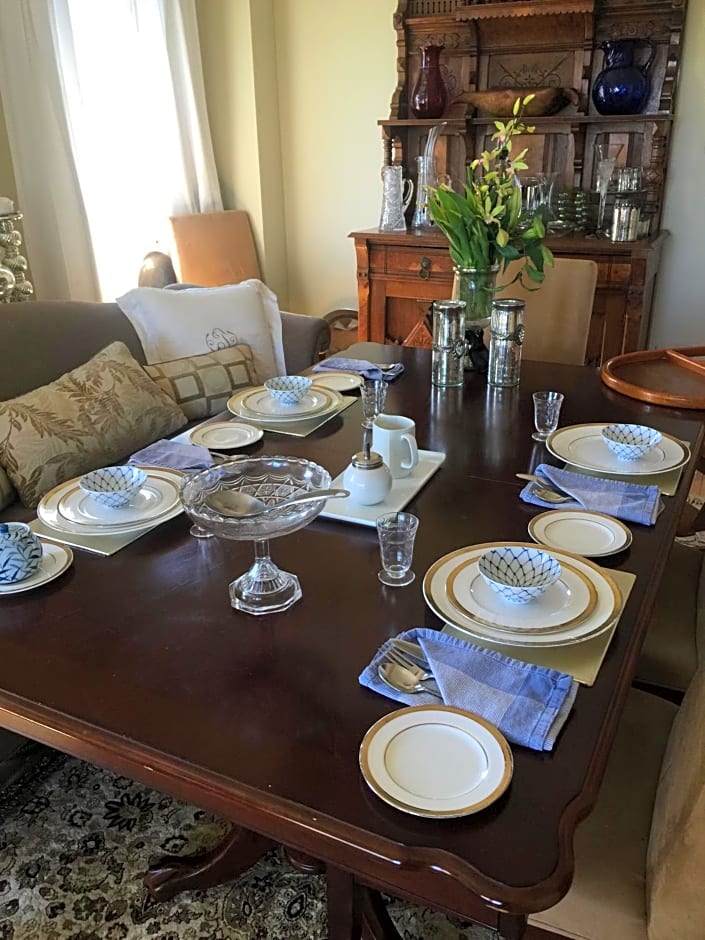Lulu's Bed & Breakfast