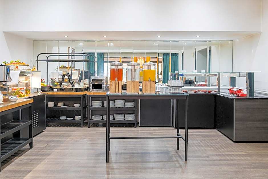 The Bromley Court Hotel