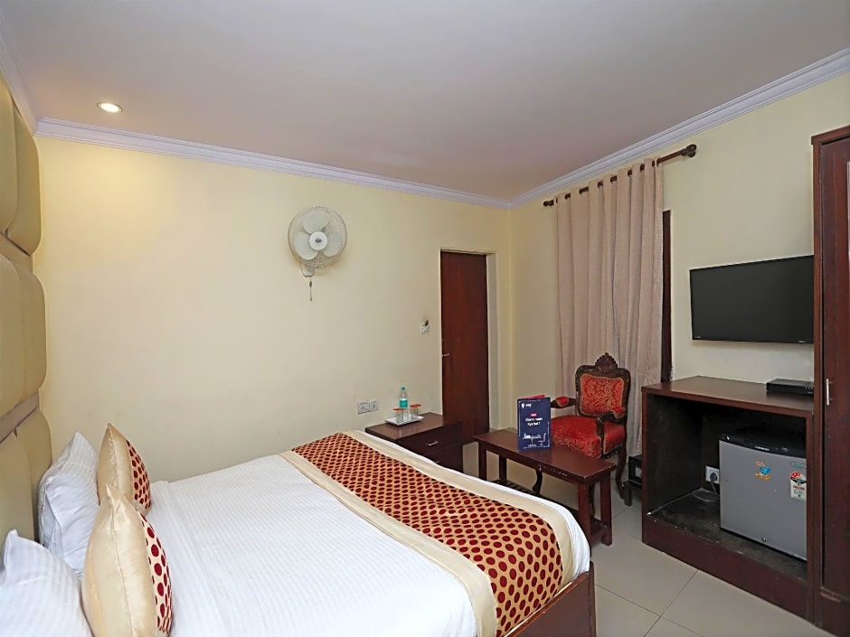 Capital O 10750 Hotel Vivek